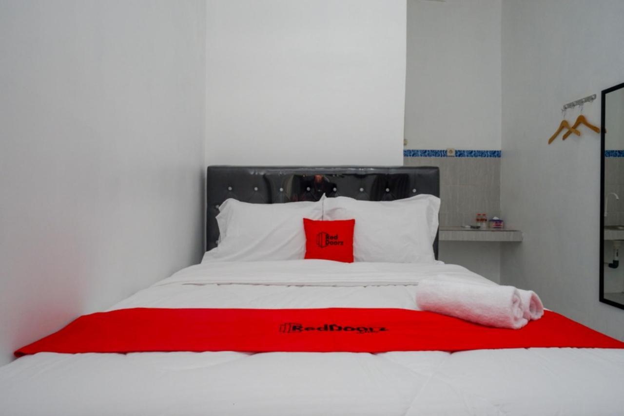 Reddoorz Near Universitas Semarang 2 Alastuwo Екстериор снимка