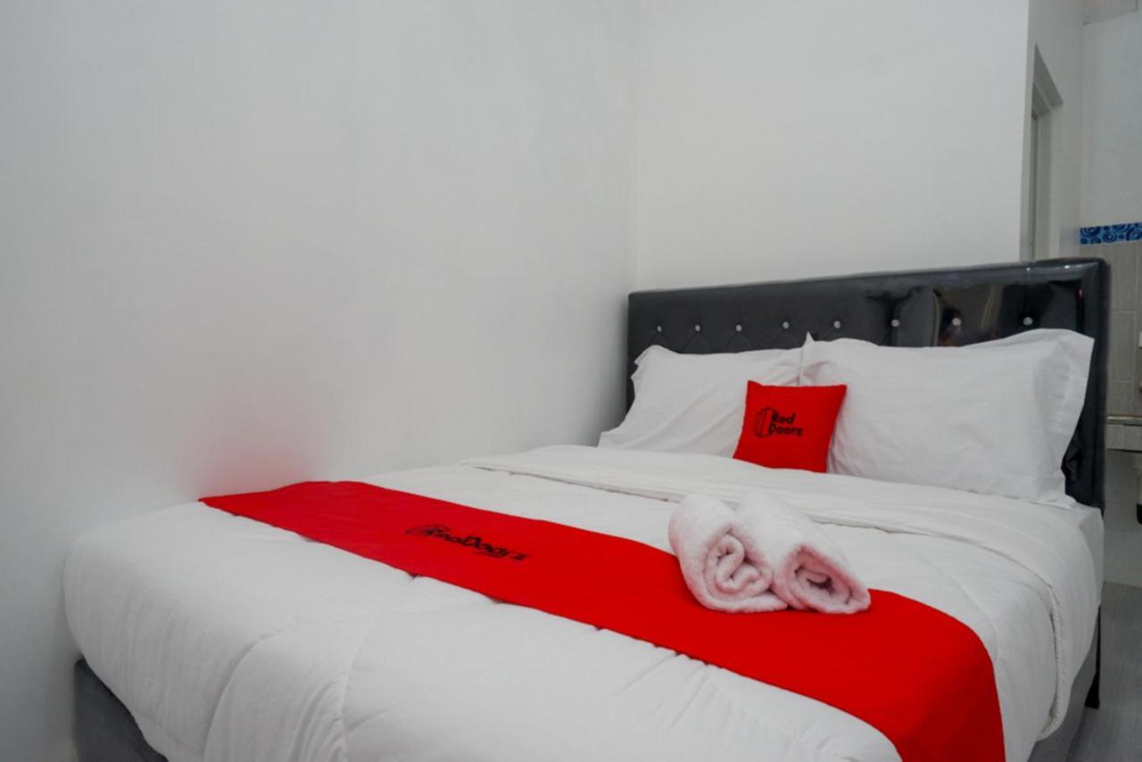 Reddoorz Near Universitas Semarang 2 Alastuwo Екстериор снимка